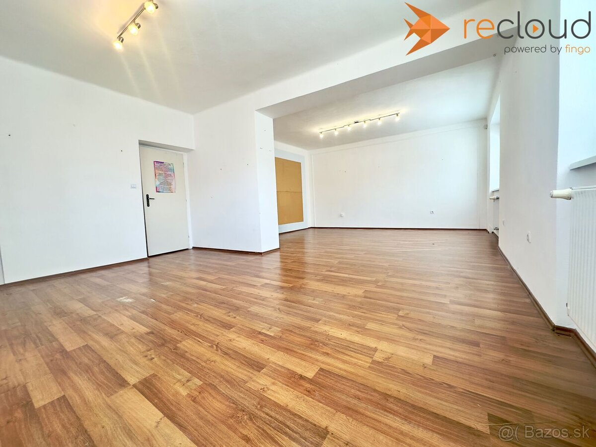 ✨ Štýlový a slnečný priestor v novo zrekonštruovanej budove - 4