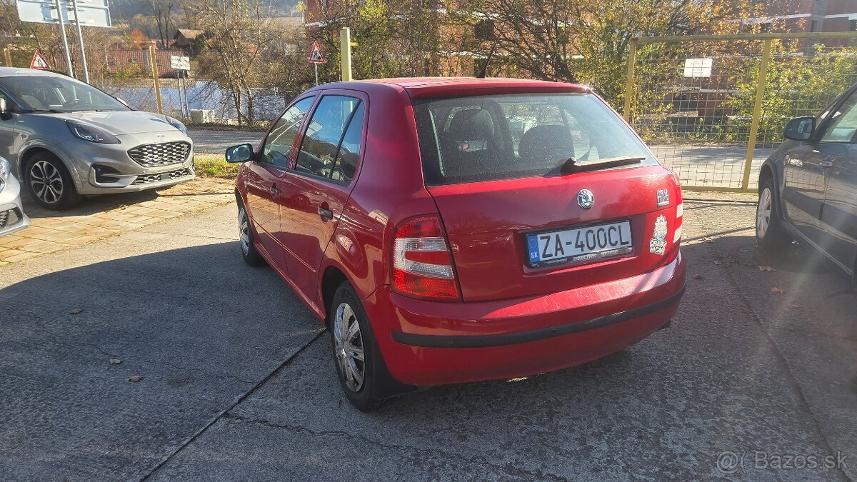 Škoda Fabia 1.2i 47 kW rok 2005 - 4