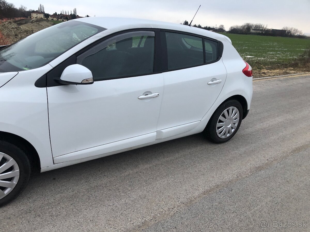 Renault megane 1.6 benzin - 4