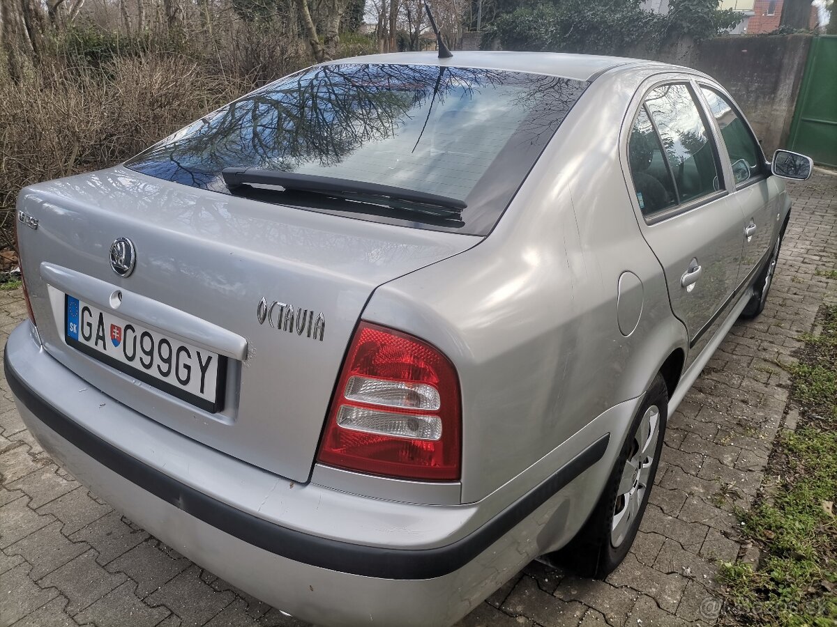 Škoda Octavia 1.6.benzin , EK a STK do 01/2028 - 4