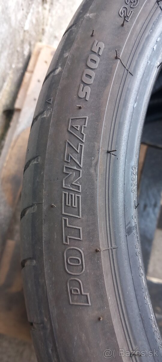 Letne pneu 235/35 r19 - 4