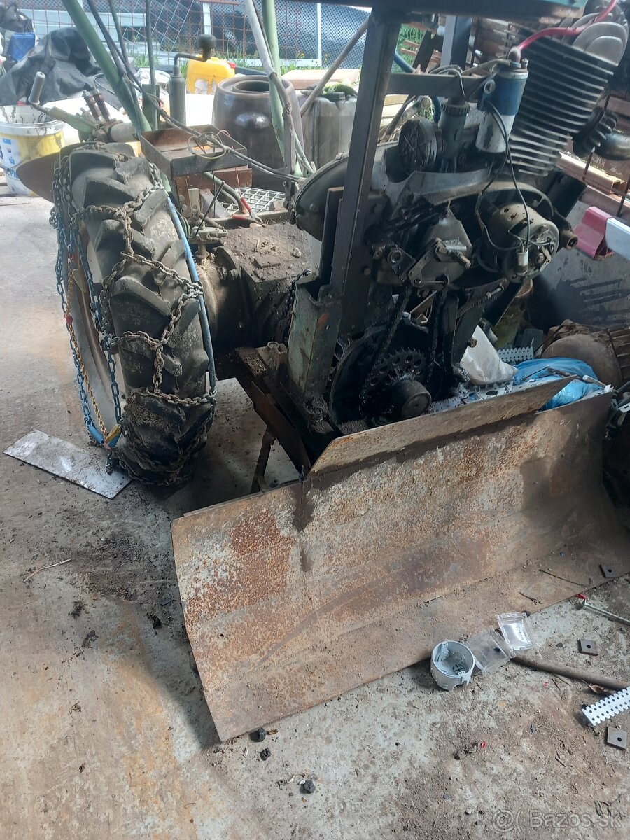 Predám malotraktor. - 4