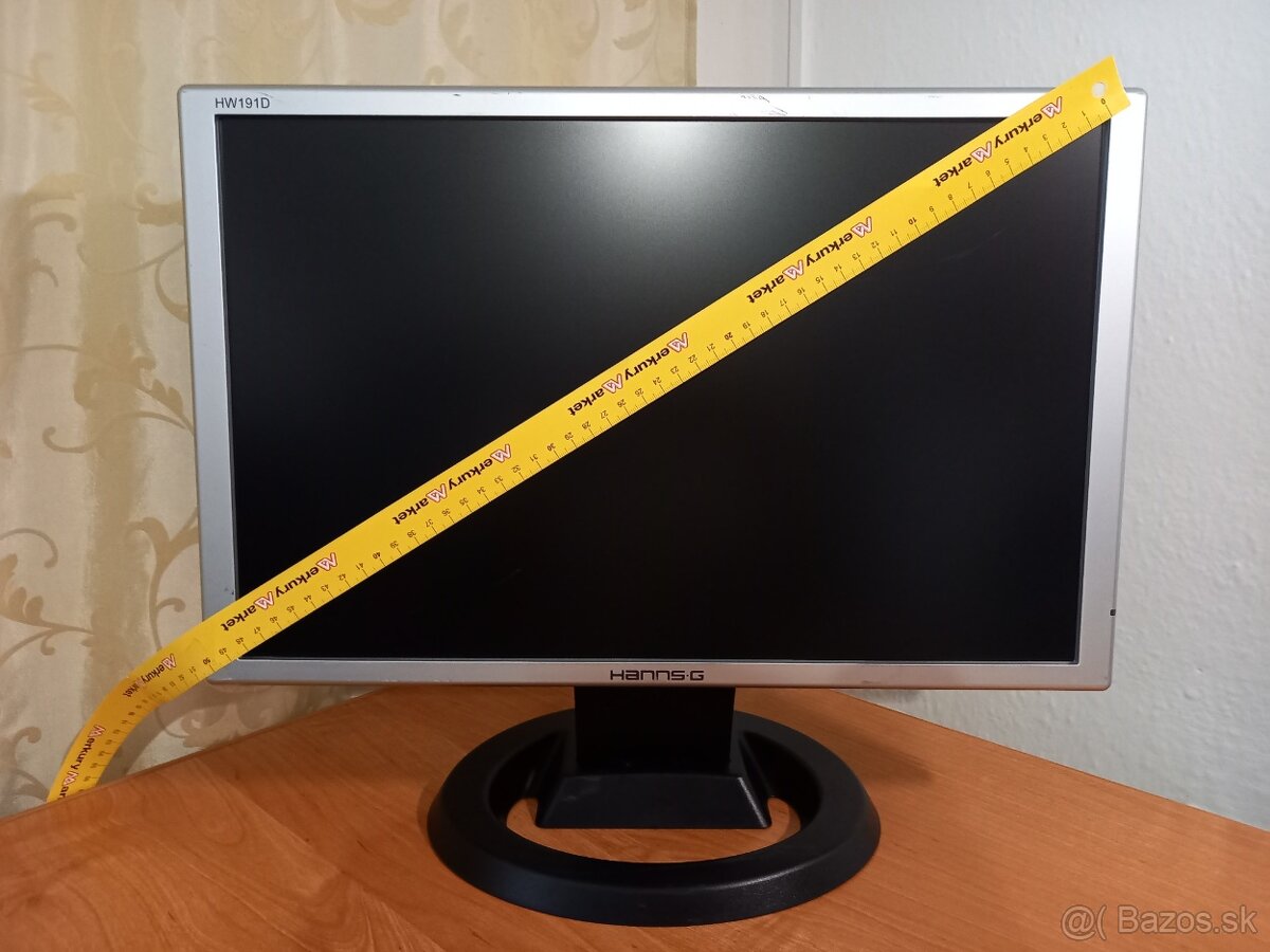 HANNS-G HSG 1033 19" 48.5CM - 4