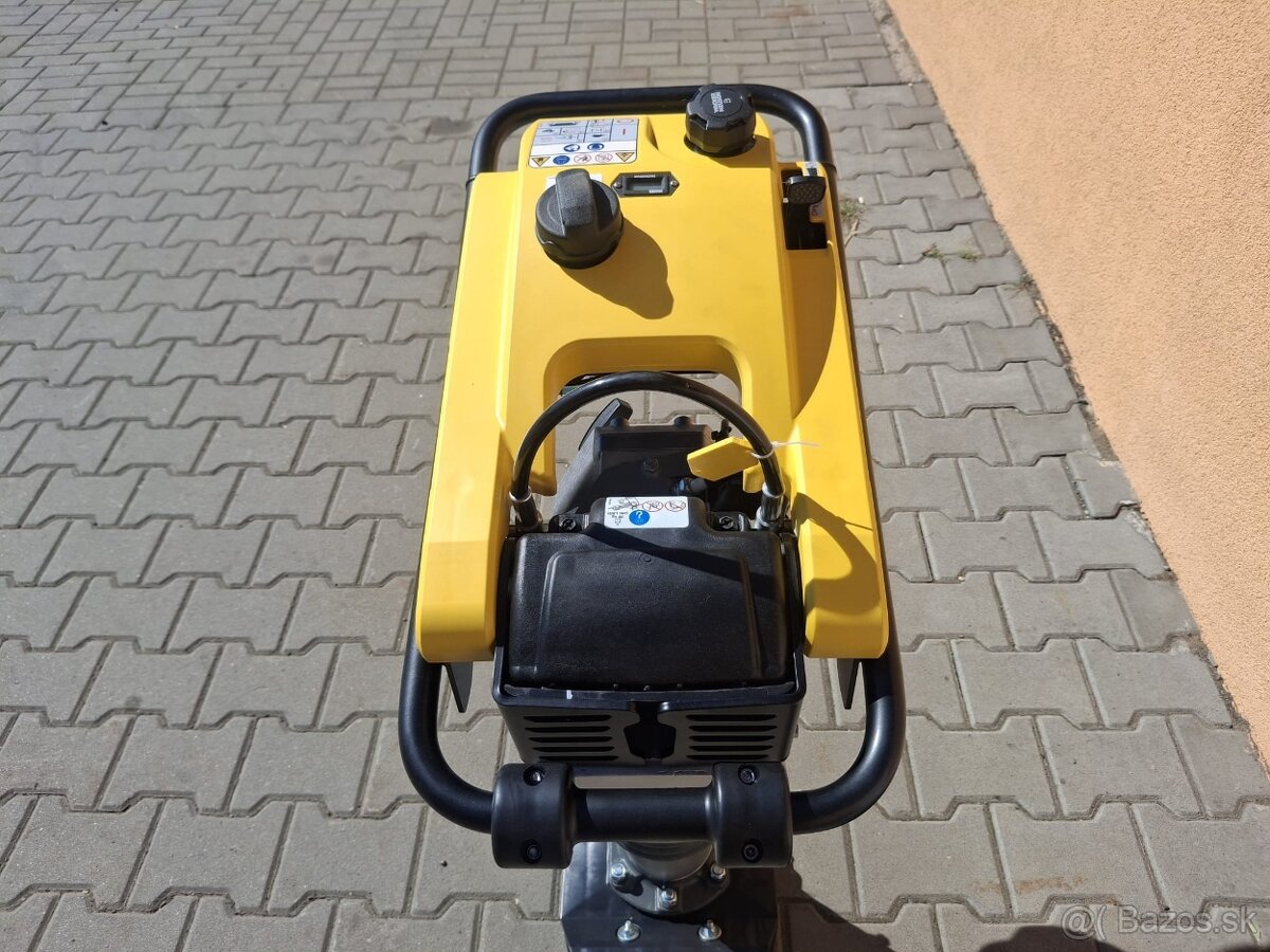Vibračný pech Wacker Neuson BS 50-2 Plus - 4