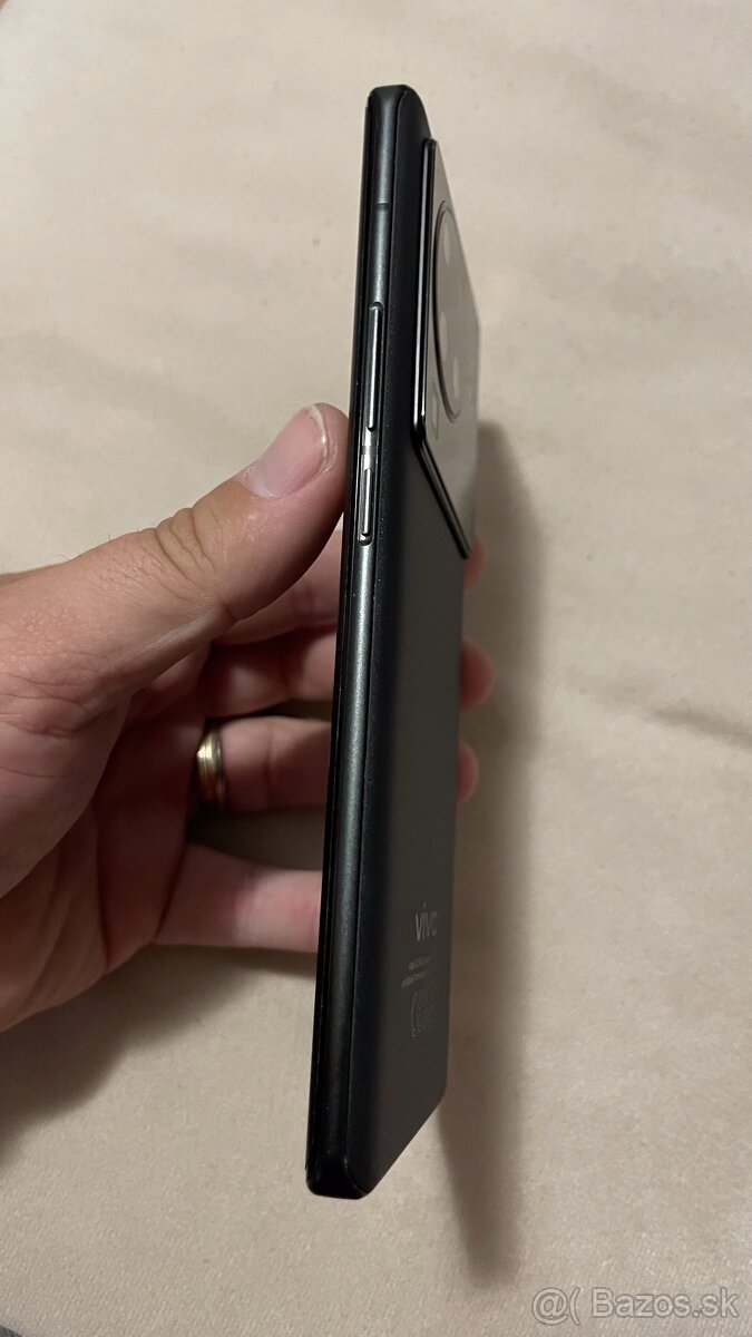Predám/Vymením kvalitný Smartfon Vivo X80 Pro 12/256gb - 4