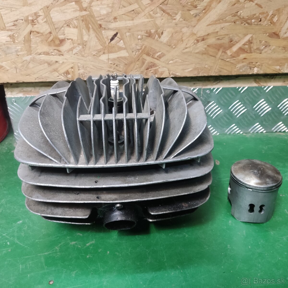 ČZ 250/513 motocross - 4