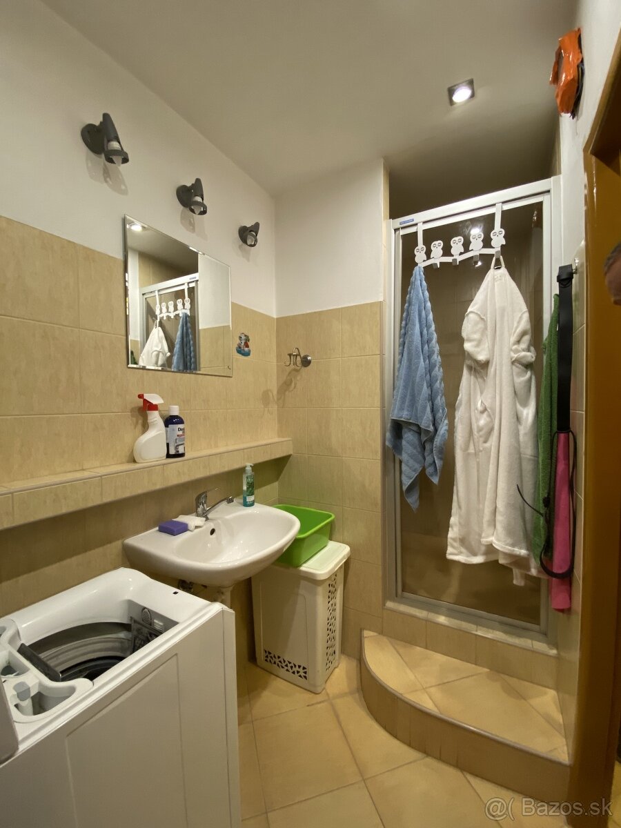 Prenájom 2-izbového bytu - 4