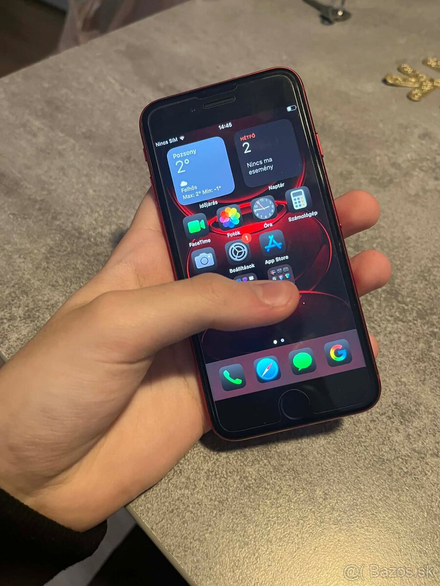 Iphone se 2020 Red - 4