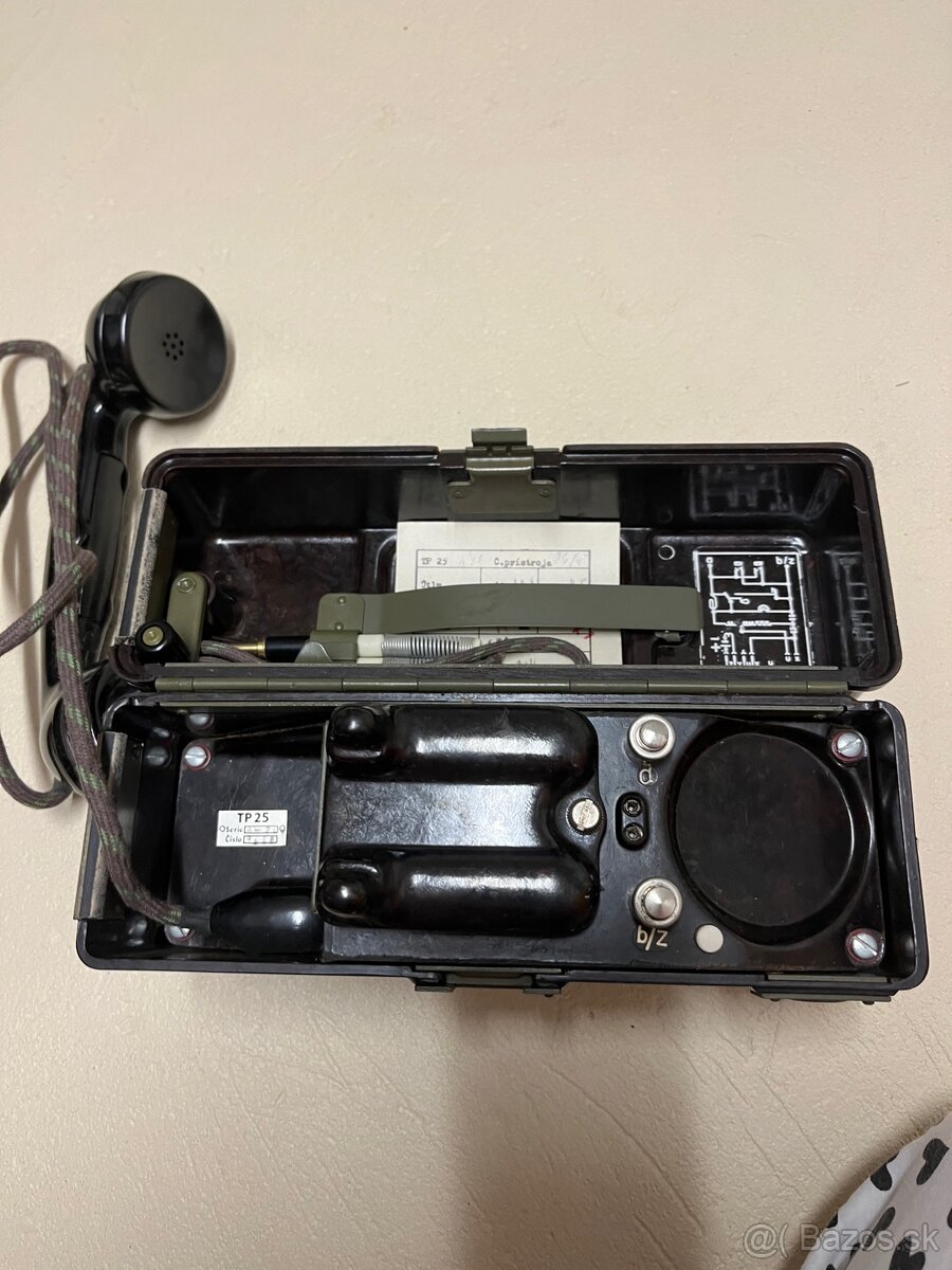 Vojensky polny telefon - 4