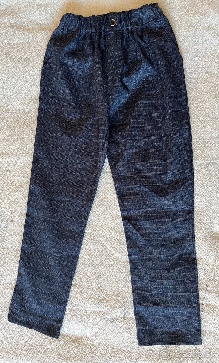 2-dielny oblek velkosť 146 - 4