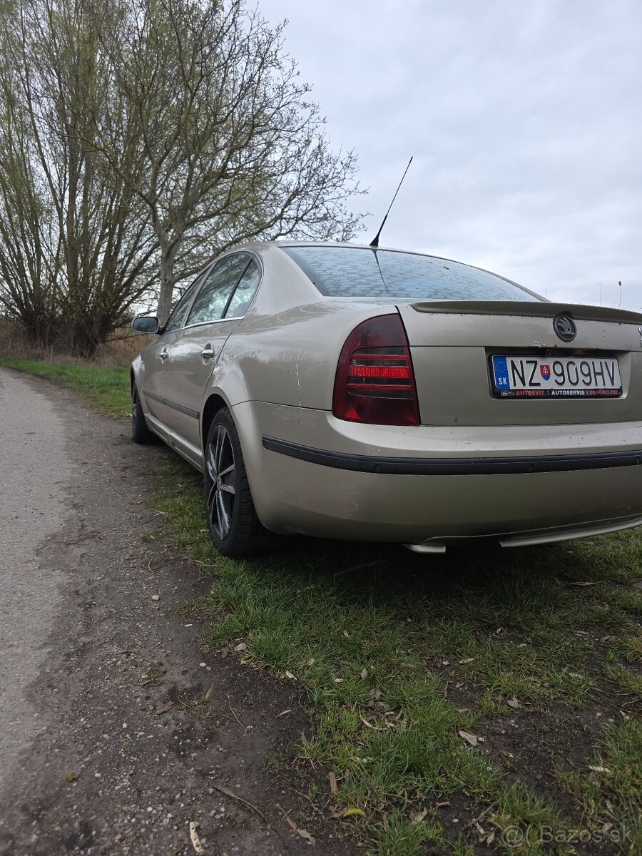 Superb 1.9 tdi - 4