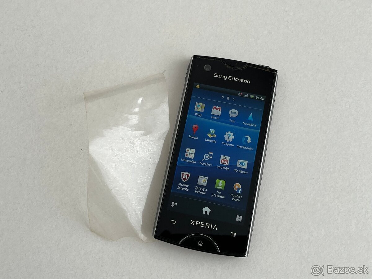 Sony Ericsson Xperia ray - 4