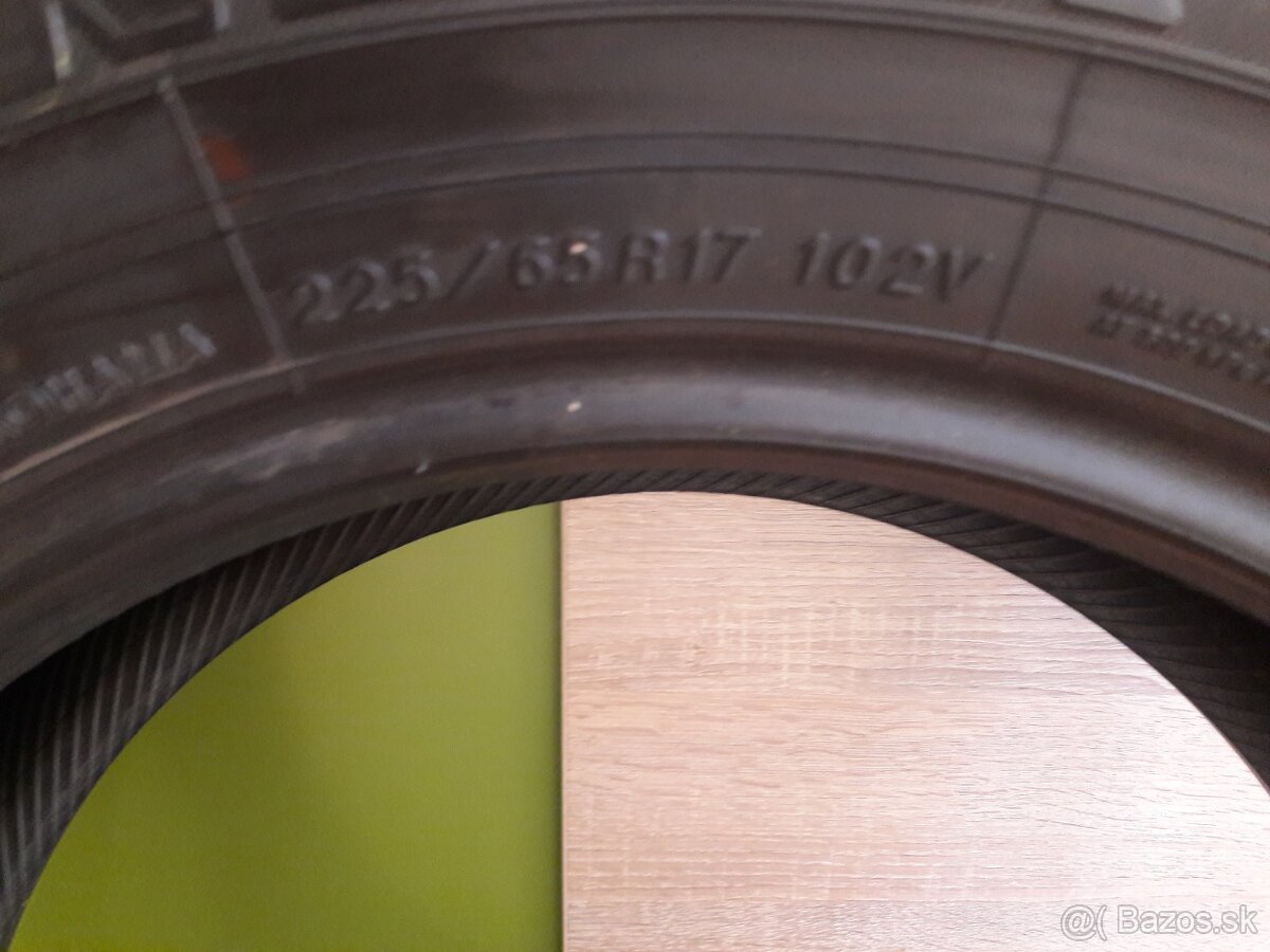 Predám letné 225×65×R17 - 4