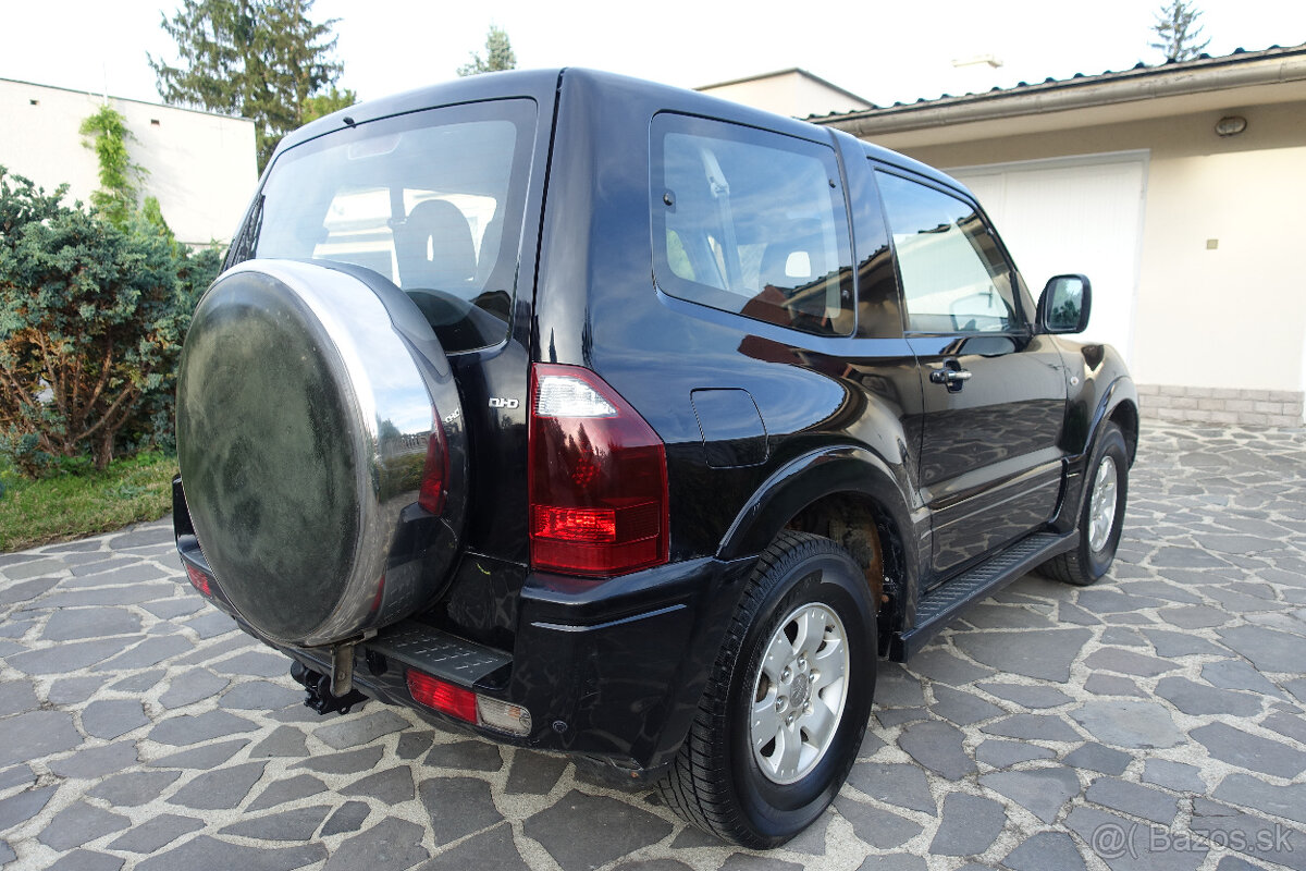 Mitsubishi Pajero 3.2 DI-D GLX 4WD, M5, 118kW, 3d.