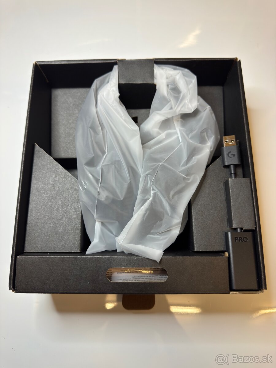 Logitech G PRO X SE Wired Gaming Headset - 4