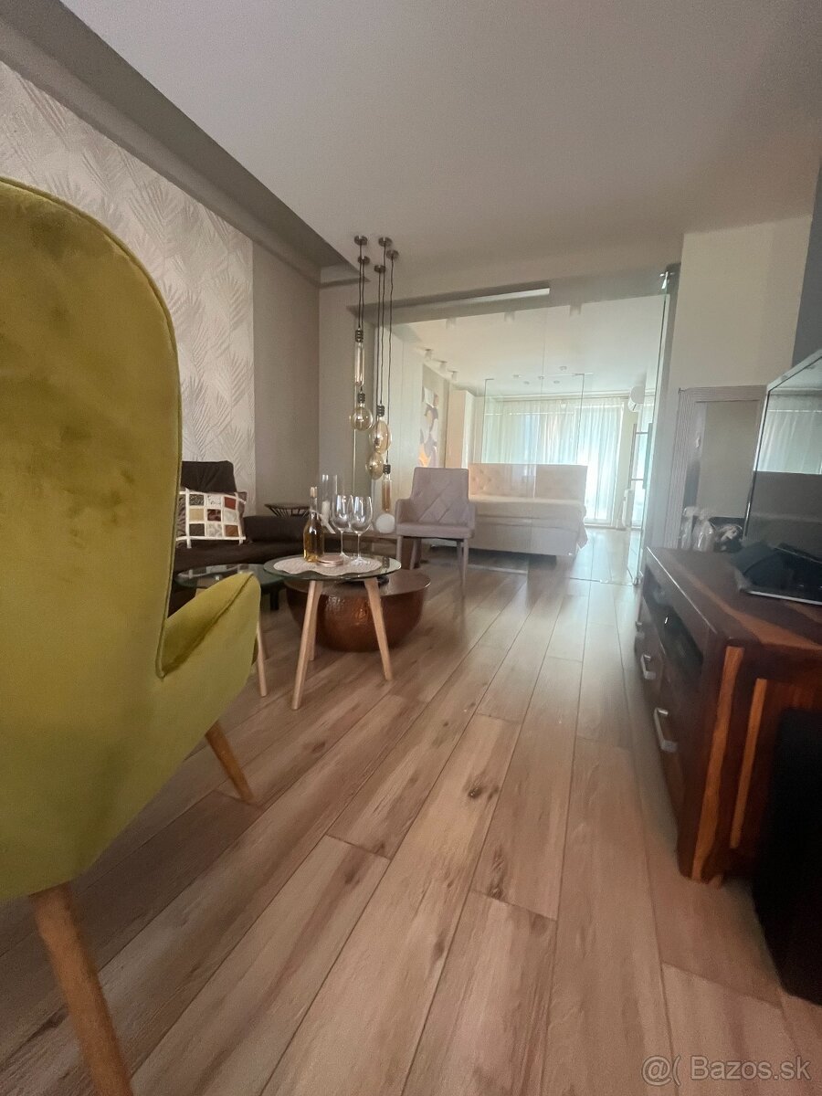 2 izbový neštandardný byt - 4