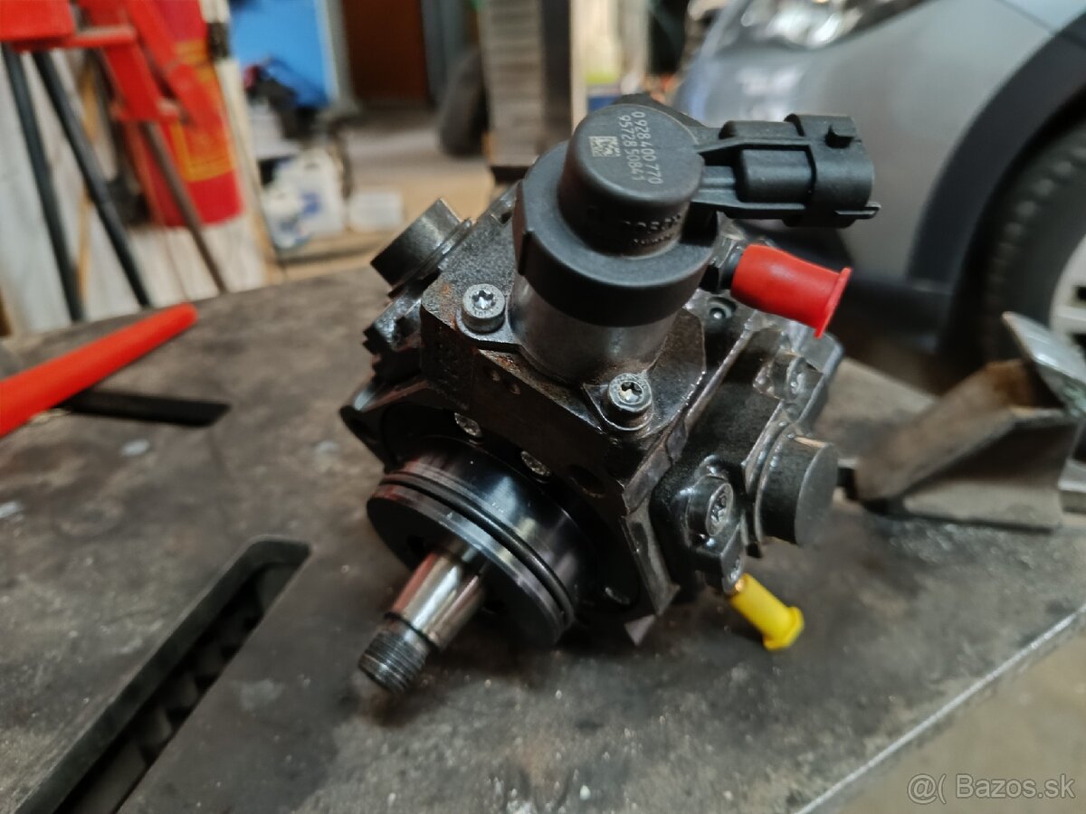 Vstrekovacie čerpadlo Bosch 0986437044- 2,0 dci - 4