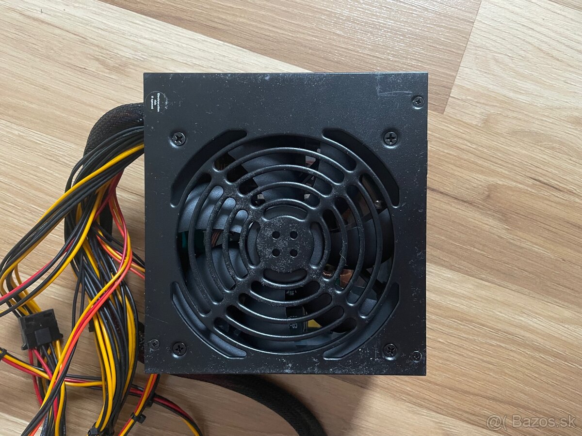 SilverStone 700W PSU - 4