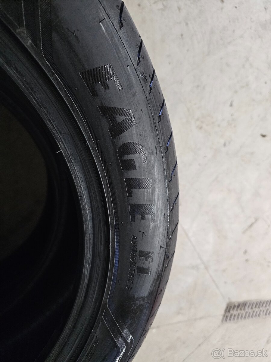 Letné Pneu GoodYear 235/55 R20 2ks - 4