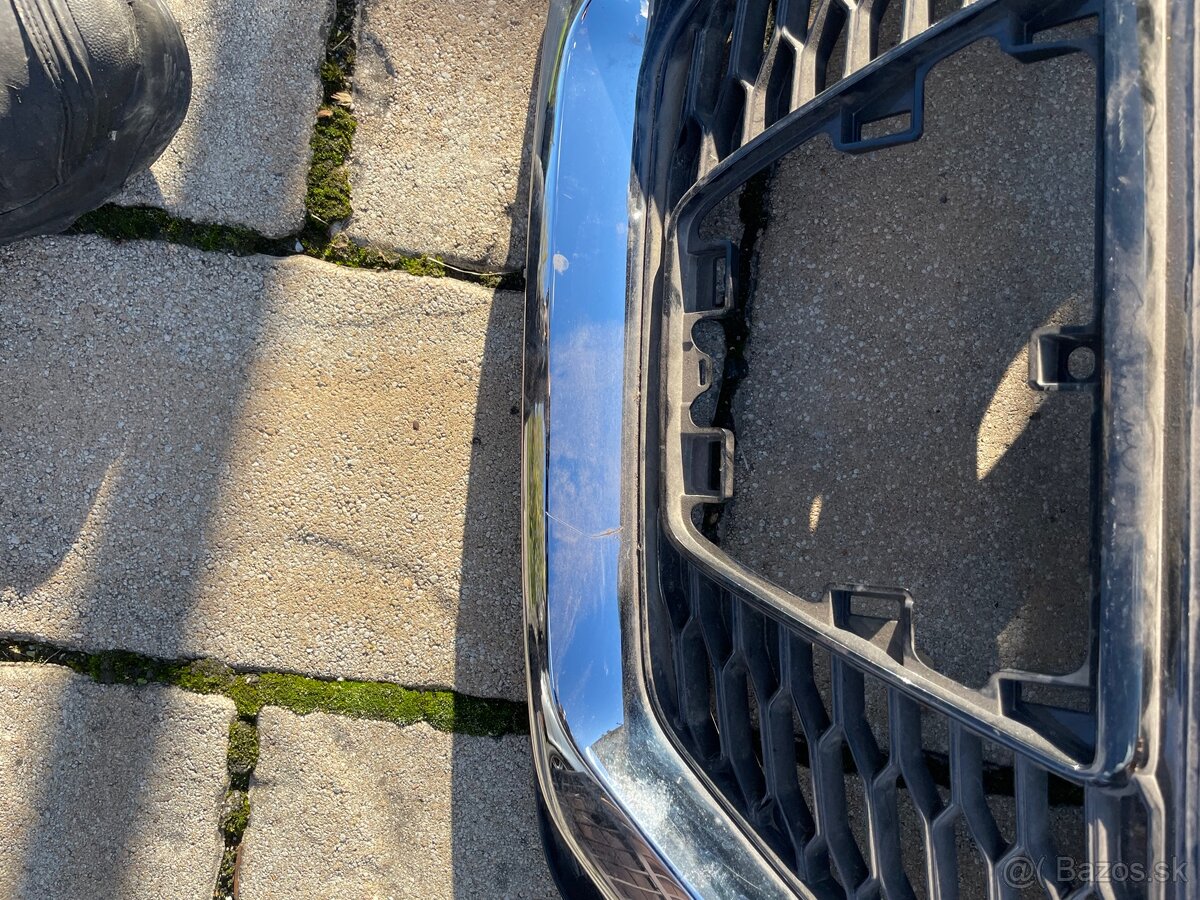 Maska Nissan Qashqai J11 - 4