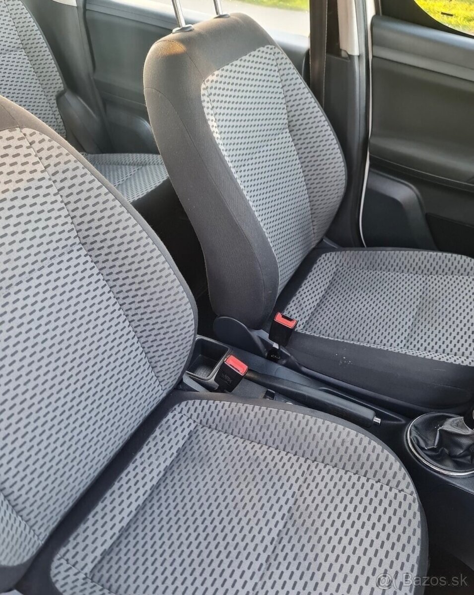 Skoda Roomster RV 2013 5miestna - 4