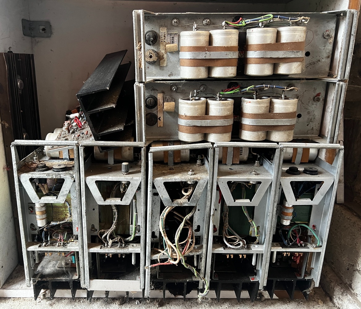 ADJ-637 koncový stupeň Tesla - 4