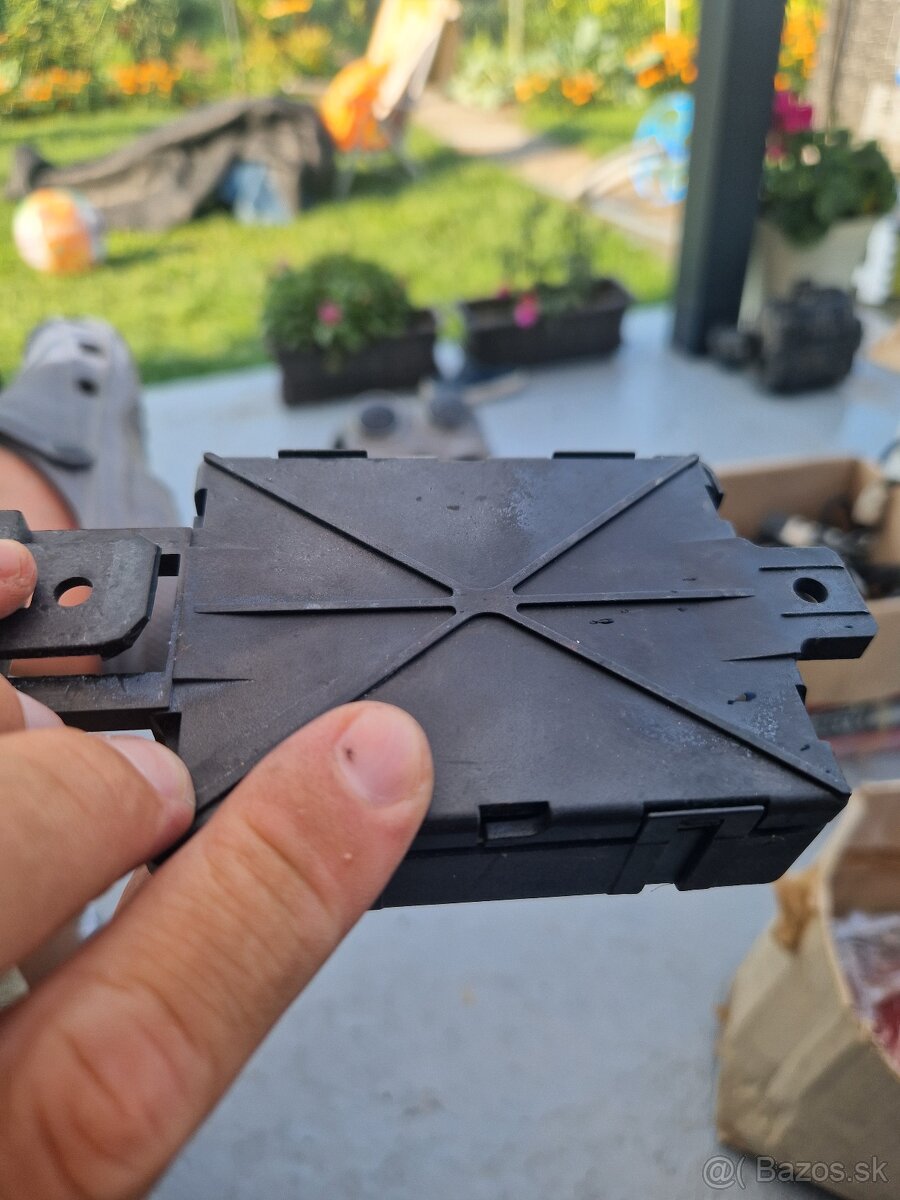 Riadiaca jednotka klimatizacie alfa romeo - 4