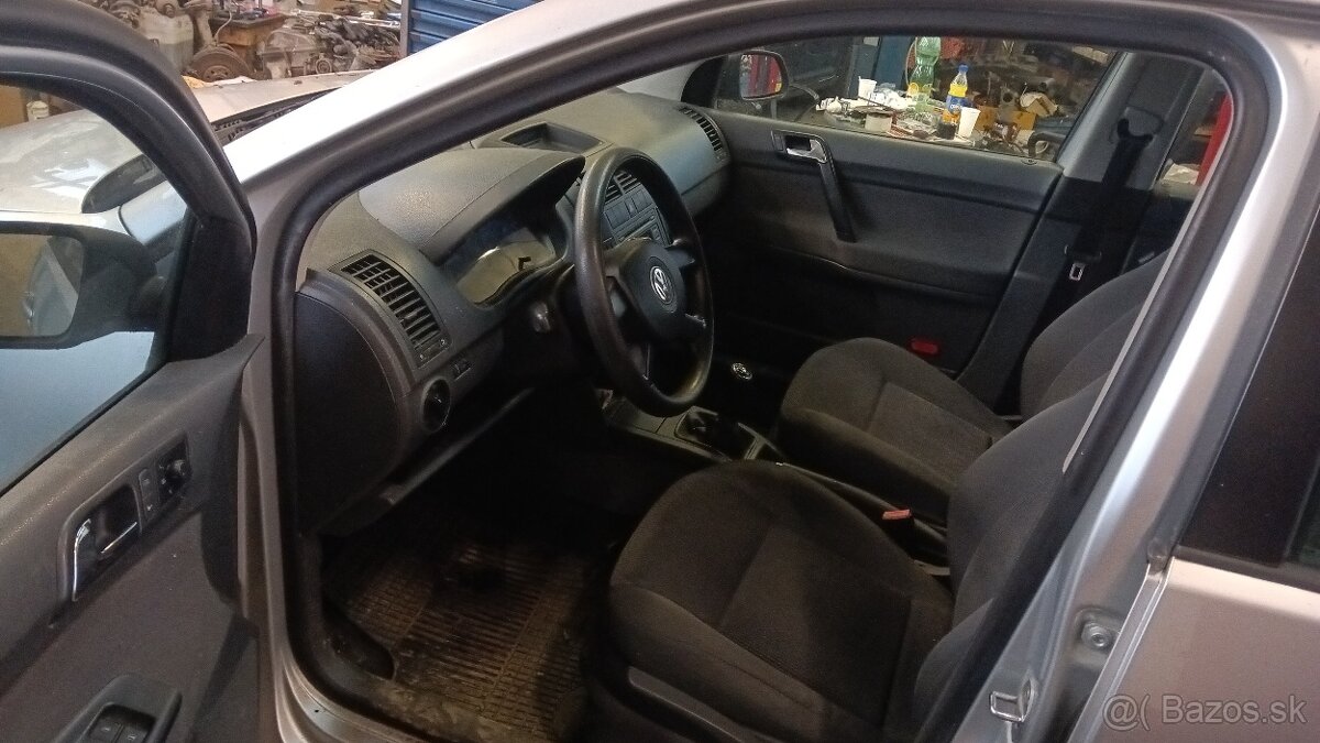 Rozpredám VW POLO na diely - 4