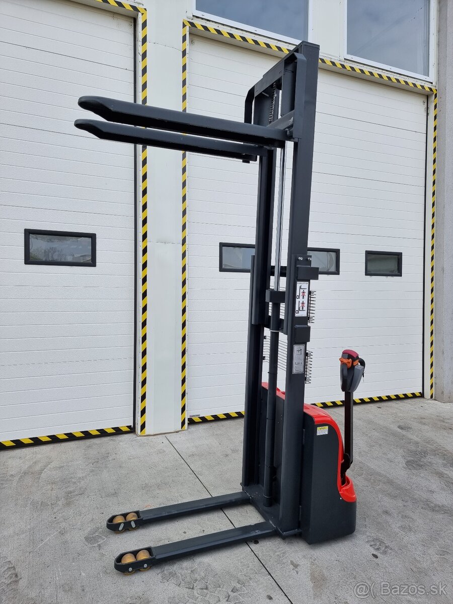 Elektrický ručný vysokozdvižný vozík - 4