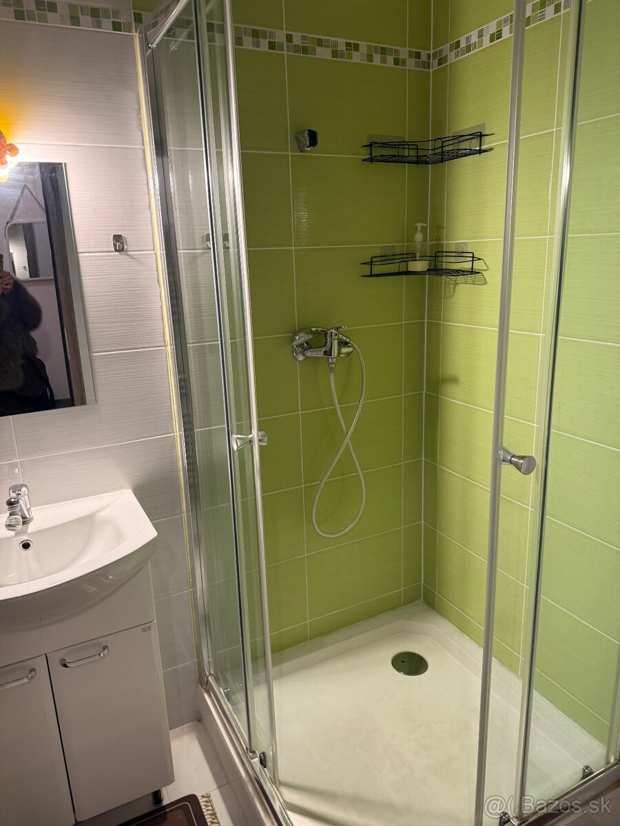 OKAMŽITE VOĽNÝ BYT NA PRENÁJOM V CENTRE NITRY - 4