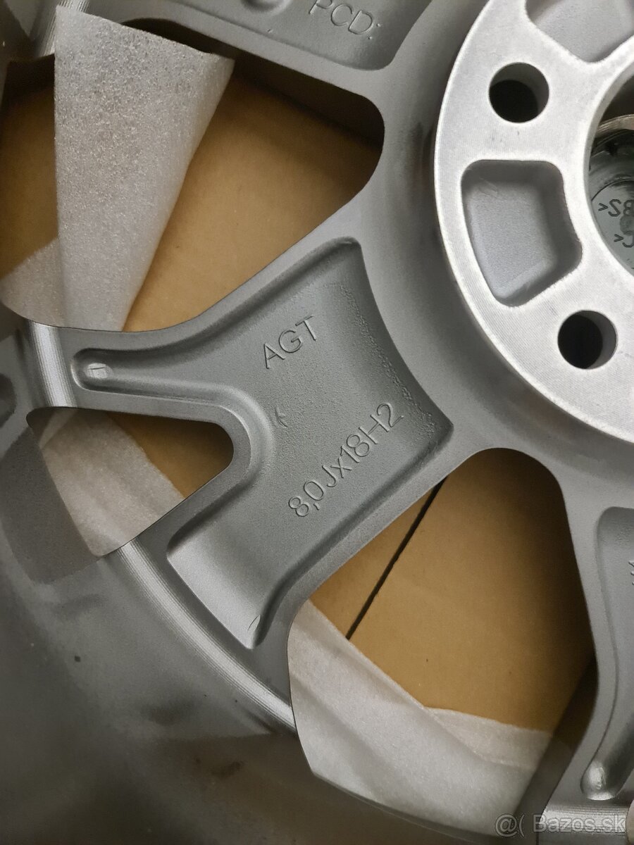 NOVE-DISKY 5X112 R18 8,0J ET35 - 4