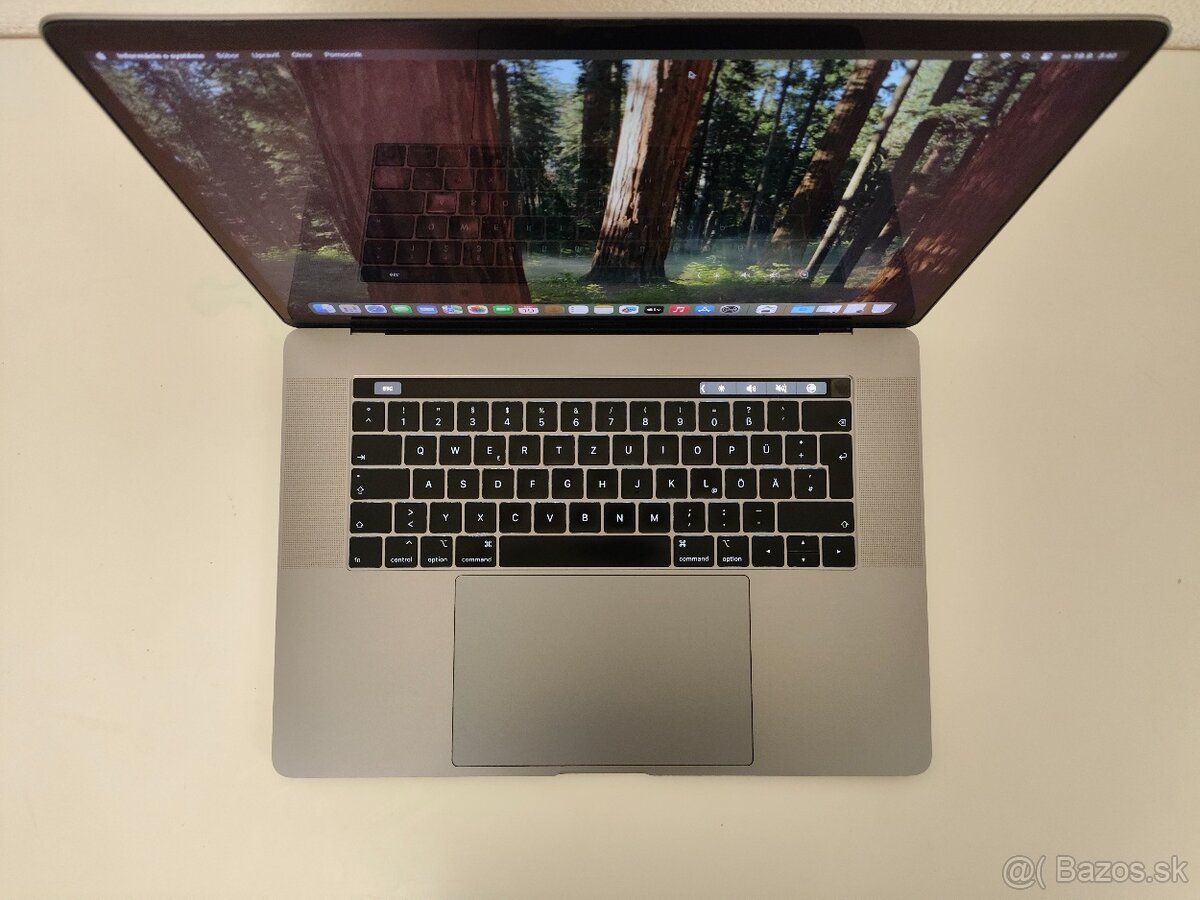 Apple MacBook Pro 15 (2018 A1990) | Intel Core i7 • 32 GB RA - 4