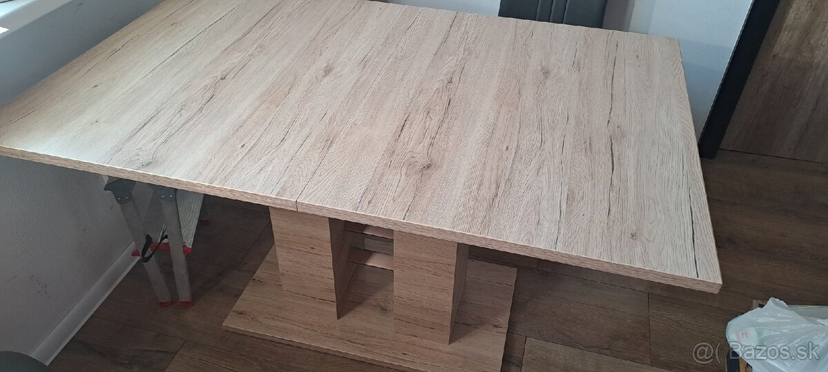 Predám kuchynský stol - 4