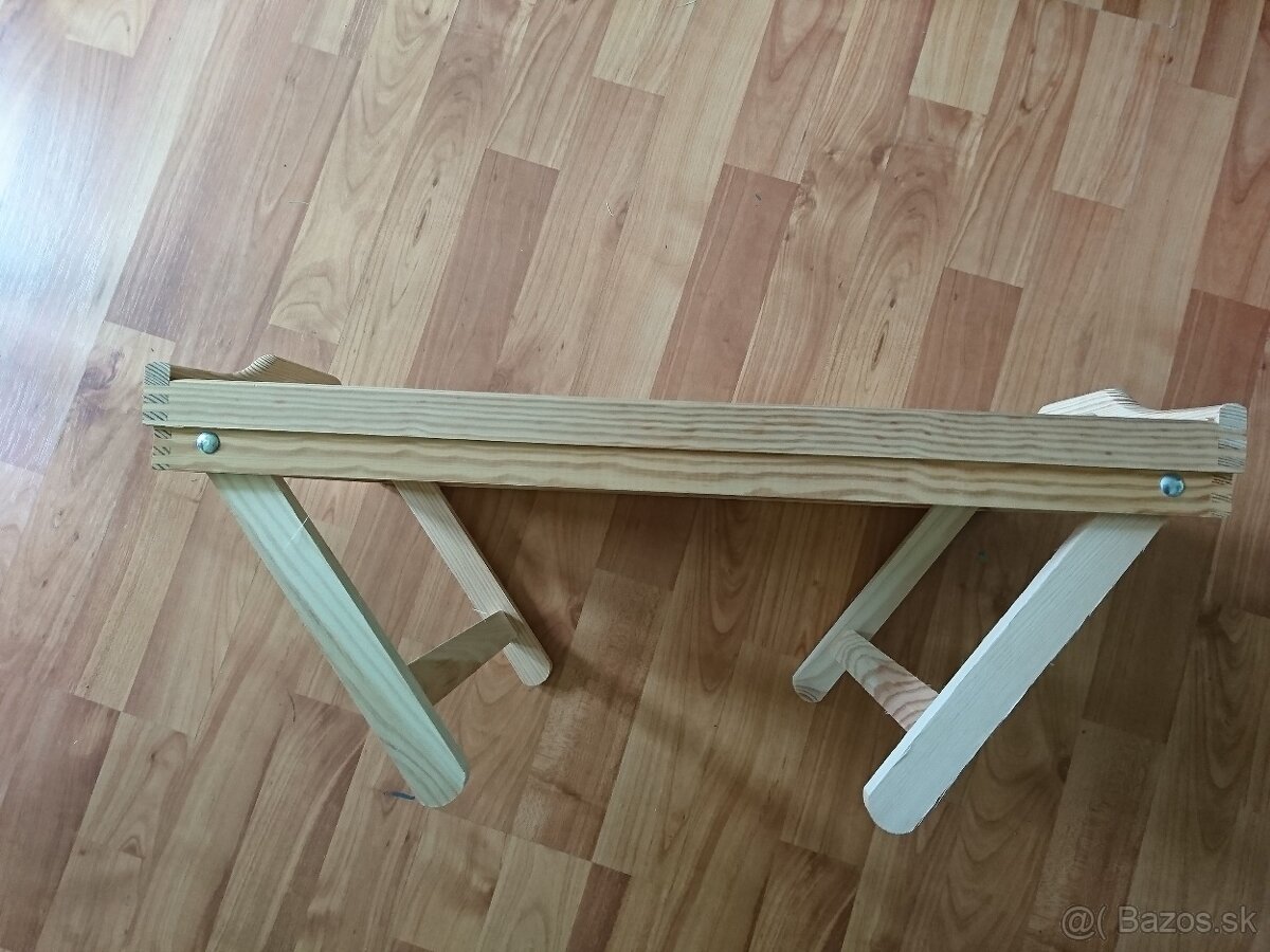 nový_drevený servírovací stolík - 4