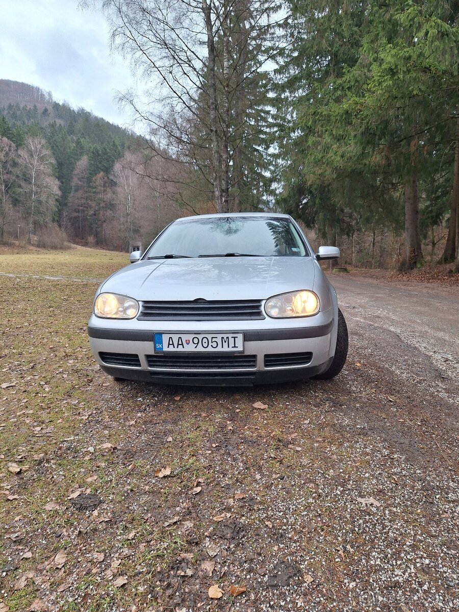 VW Golf 4, 1.4 benzín, 16V, 55kW - 4