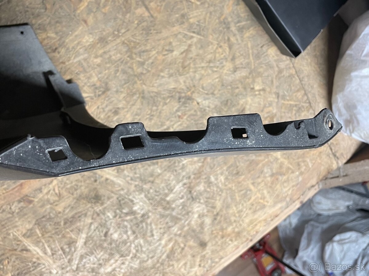 Predný nárazník Audi A7 - 4