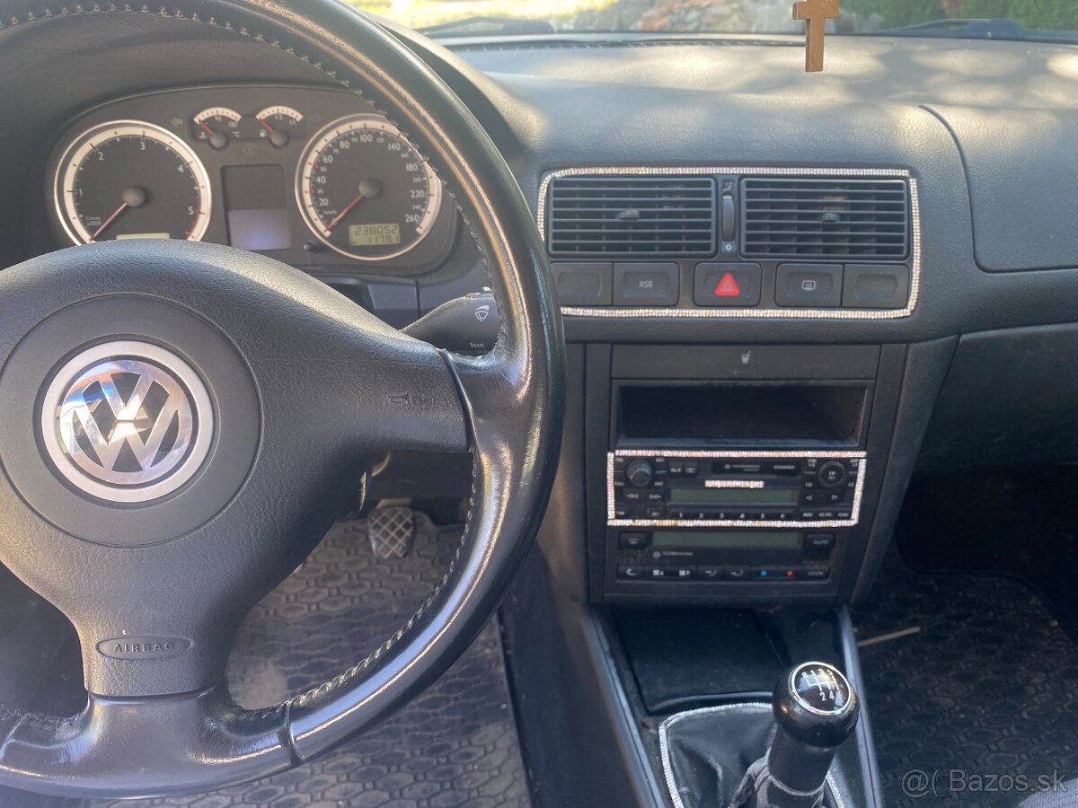 Predám volkswagen golf - 4