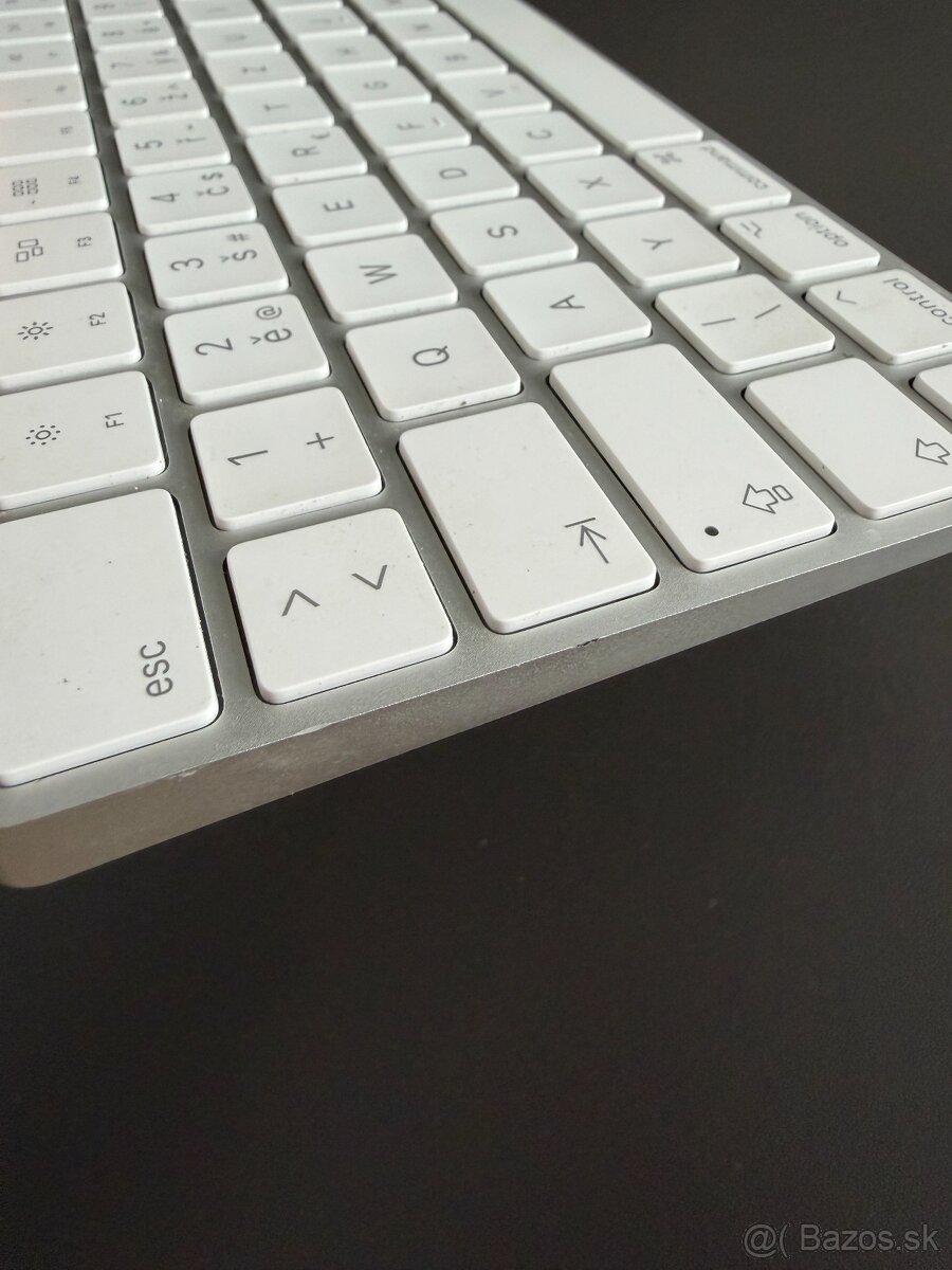Apple magic keyboard CZ - 4