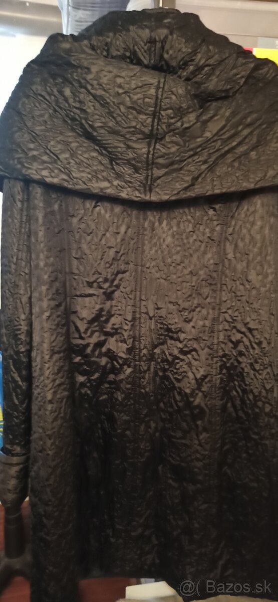 Čierna dámska bunda - 4