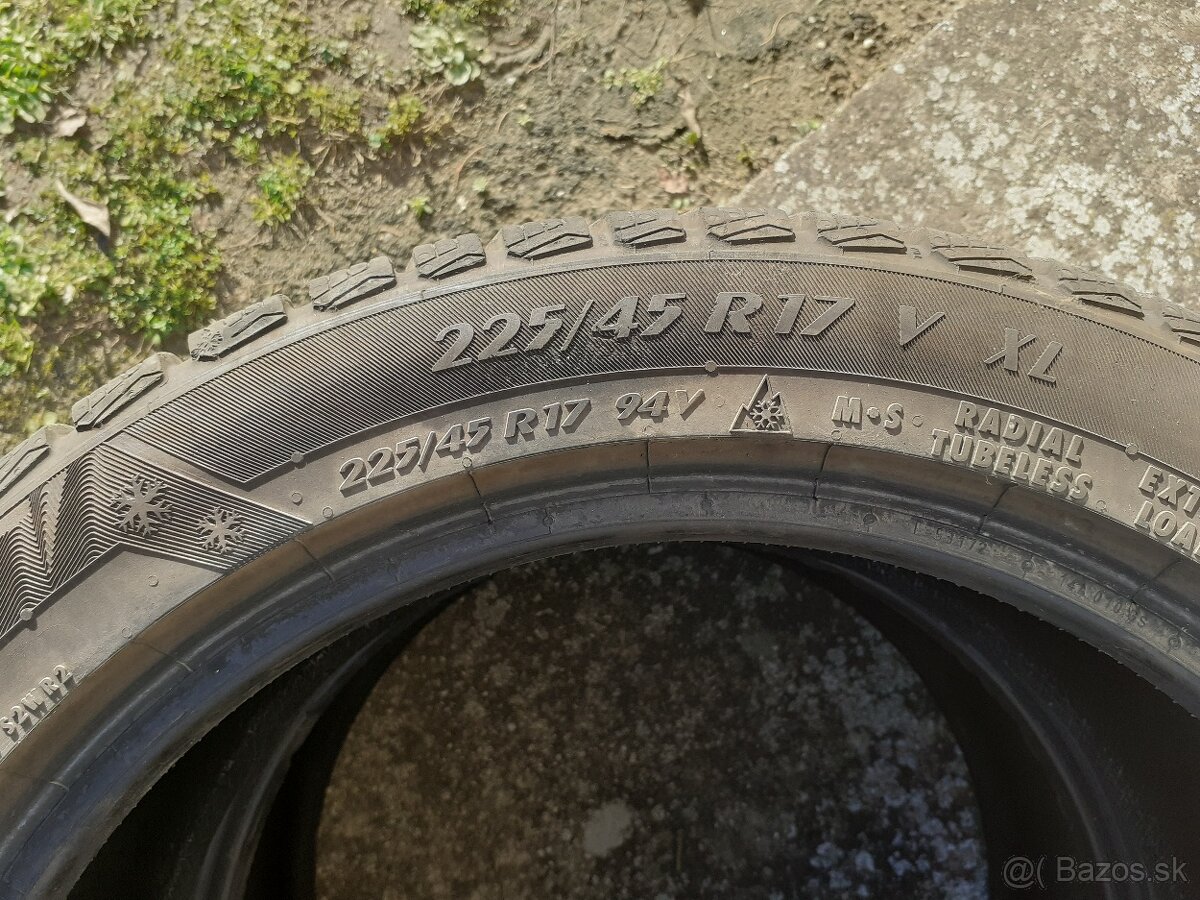 Predám zachovalé zimné pneumatiky na Hondu Civic 8g - 4