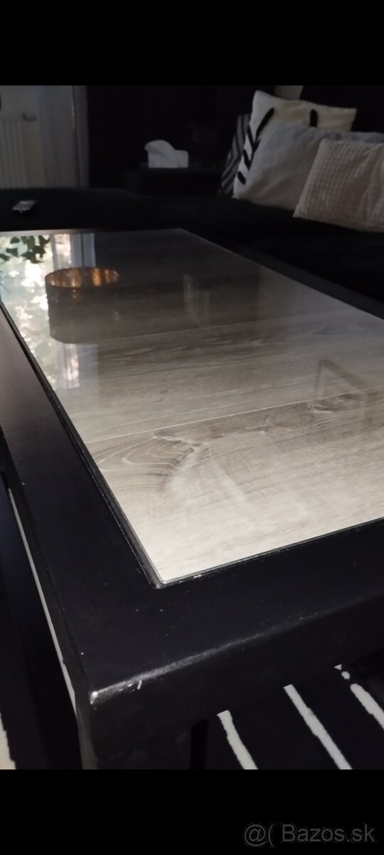 Konferenčný stolík - 4
