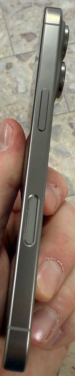 Apple iPhone 16 Pro 256 - 4