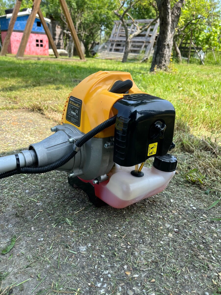 Benzínová kosačka Riwall RPB 510 - 4