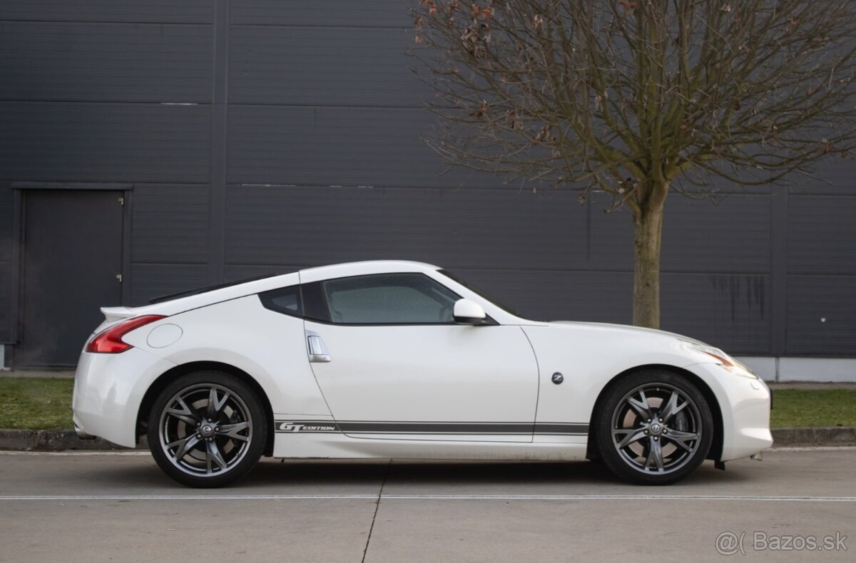 Nissan 370Z 3.7 V6 GT Edition - 4