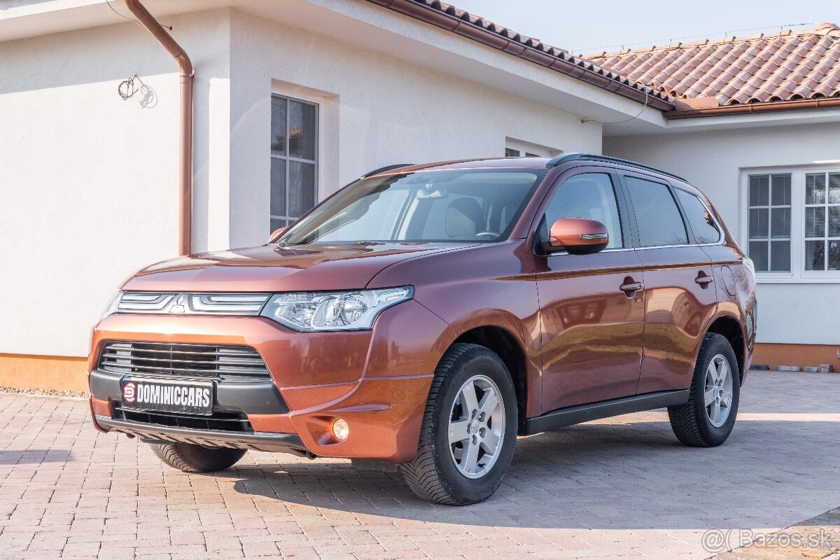 Mitsubishi Outlander 2.0 MIVEC 4x4 automat - 4
