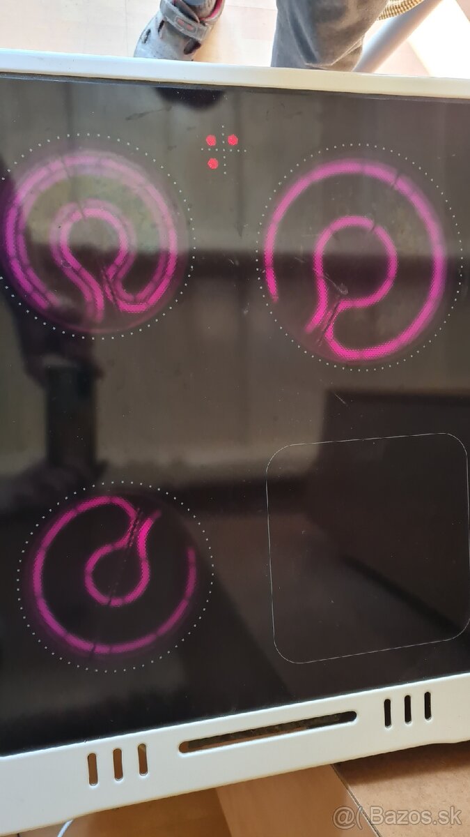 Predám elektrický sporák - 4