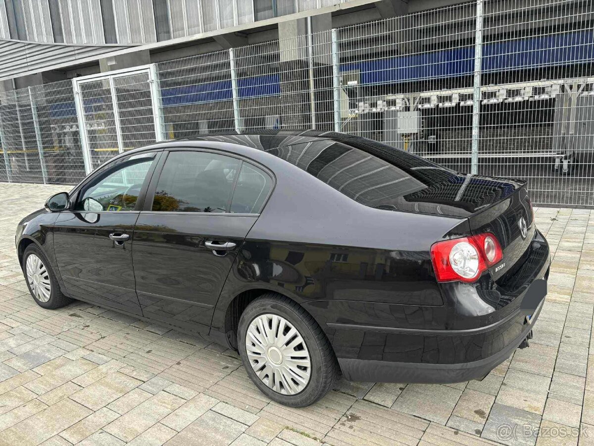 Volkswagen passat b6 1.6tdi CR - 4