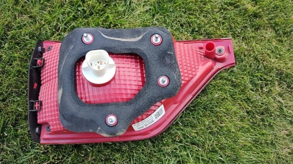 Kia Sportage 4 IV QL 2016 - 2021 Zadne svetlo - 4