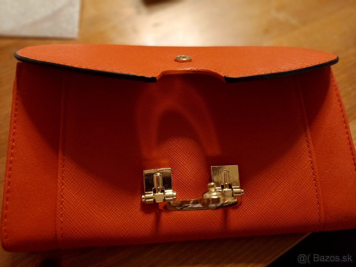 Nova oranzova penazenka - 4