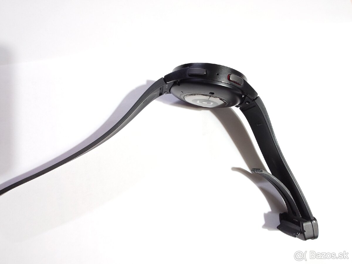 Samsung Galaxy Watch5 Pro 45mm - 4